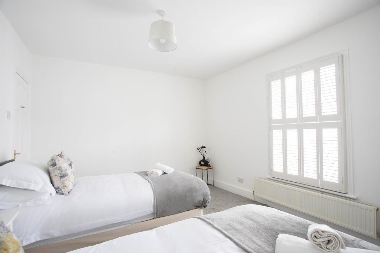 30 Percent Off Monthly Stays - City Centre - 3 Bedrooms St Albans Kültér fotó
